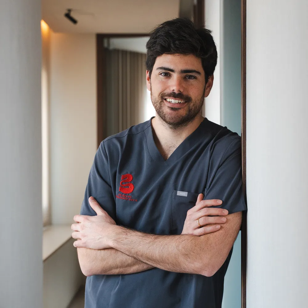 Clínica Fernández Baca Dental equipo profesional sonrisa