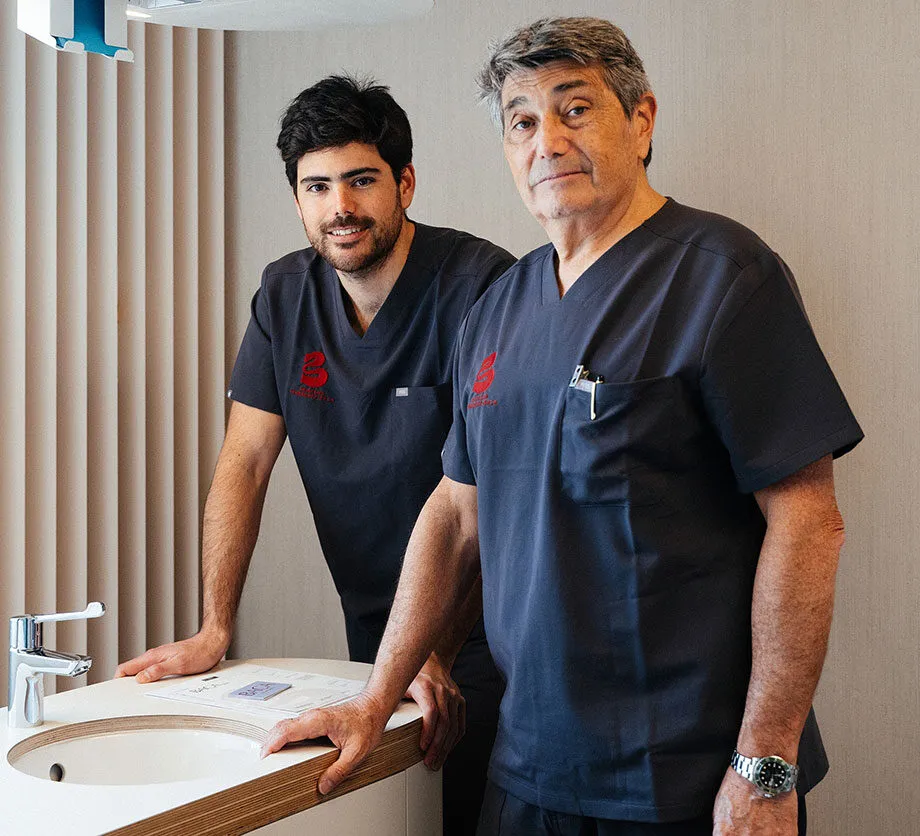 conocenos-odontologia-equipo
